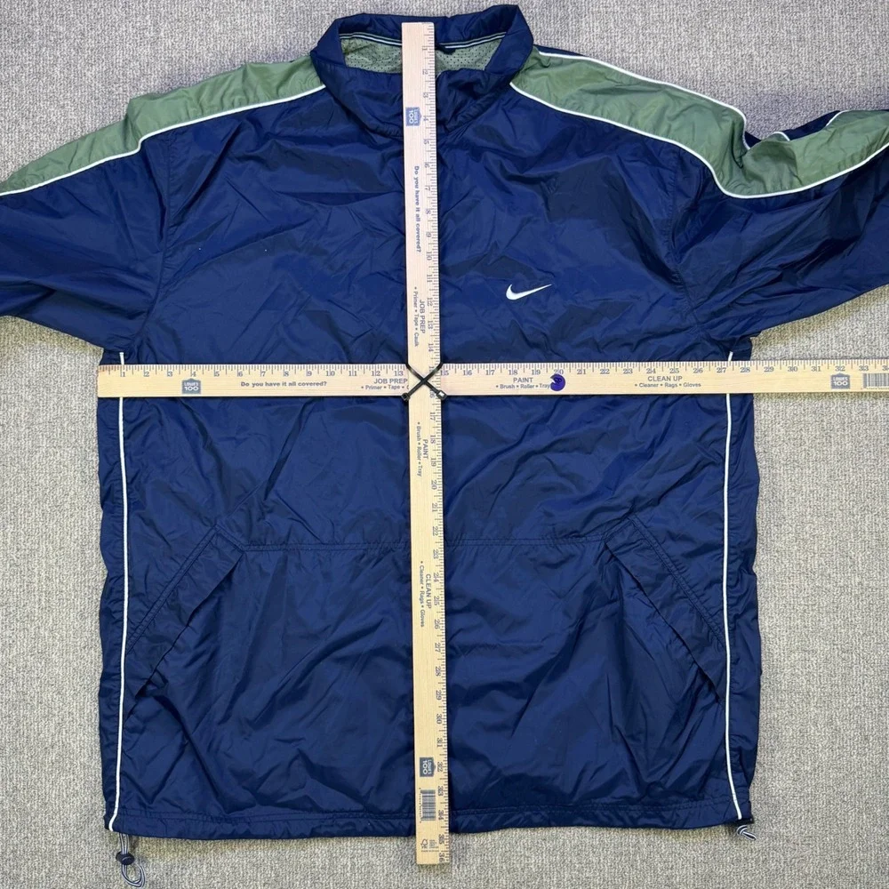 Nike y2k swoosh